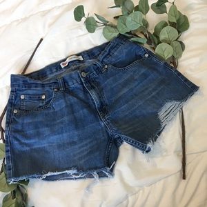 Levi’s | 505 Vintage Mom Shorts H162